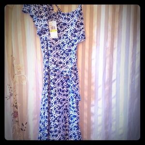 Michael Kors ruffled off the Shoulder- Dress